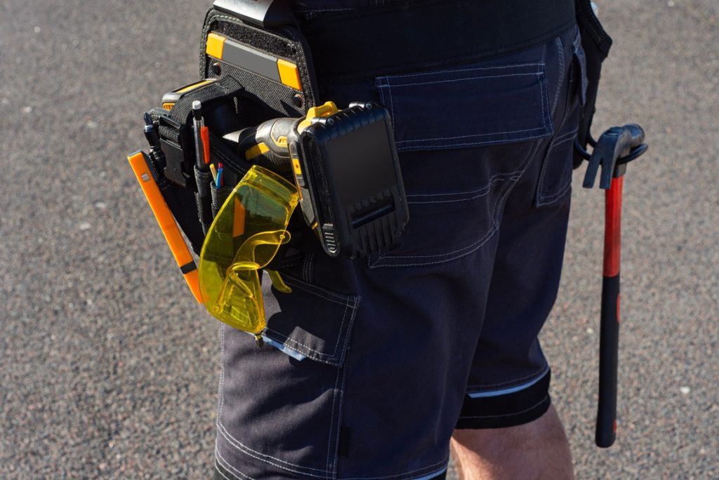 Spodnie krótkie robocze idealne rozwiązanie na lato