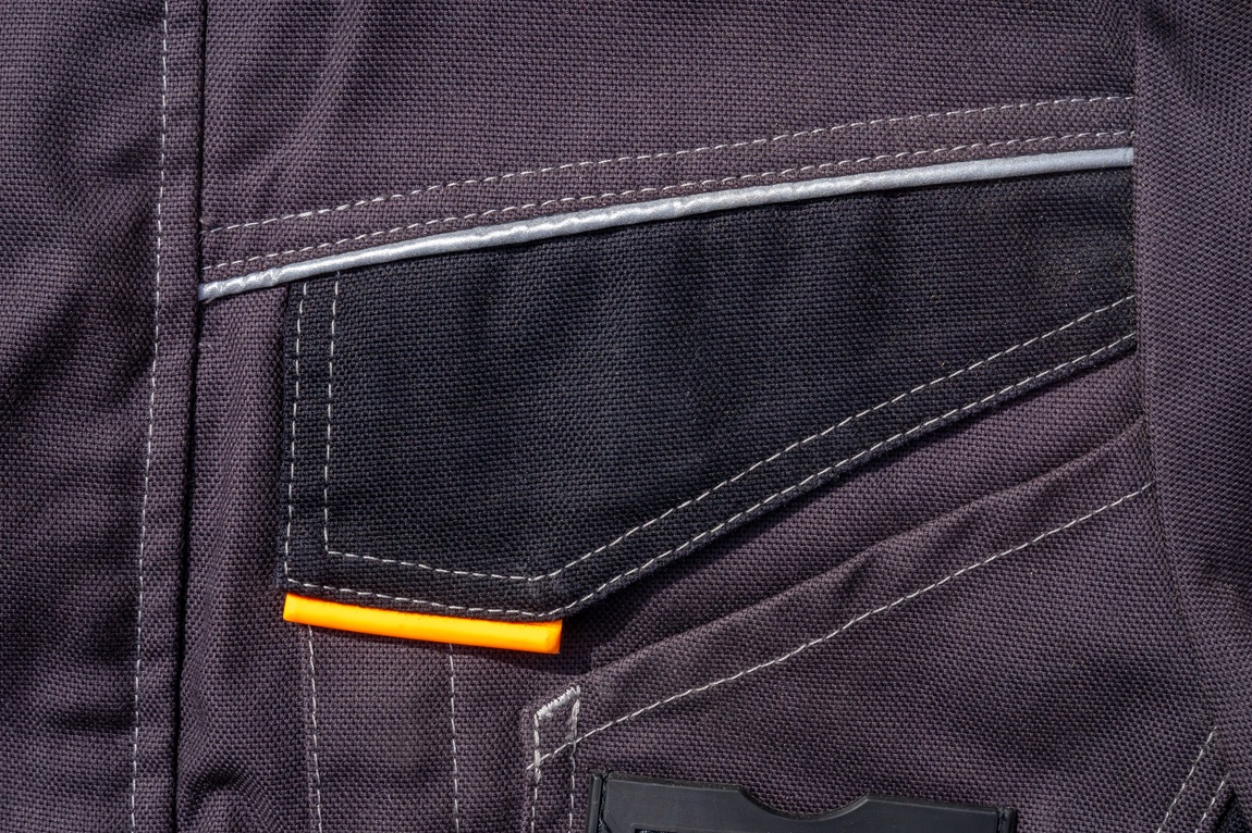 Spodnie ogrodniczki robocze kiedy są lepsze niż spodnie do pasa?