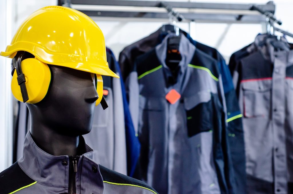 Odzież robocza a bezpieczeństwo w nocy elementy odblaskowe