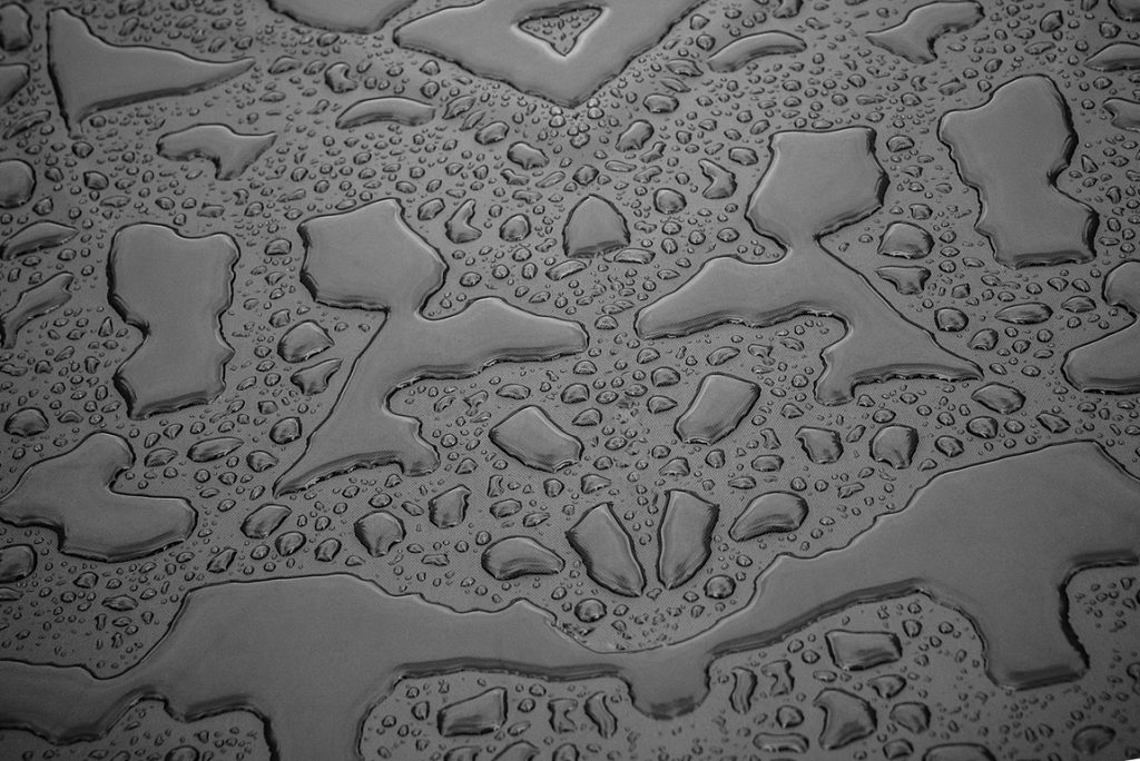 Wodoodporna odzież robocza kiedy warto w nią zainwestować?