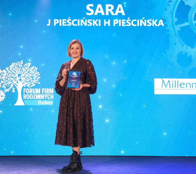 Sara Workwear kolejny raz wyróżniona w rankingu Forbes Forum Firm Rodzinnych!